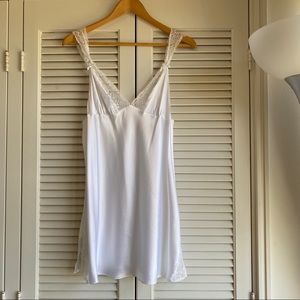 Very sexy Victoria’s Secret white babydoll